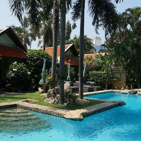 Leprive Resort Pattaya Eksteriør bilde